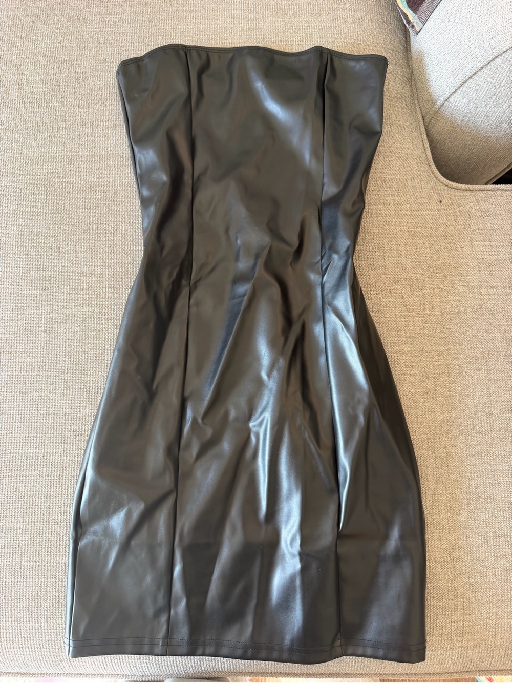 Strapless Faux Leather Bodycon Dress in Black